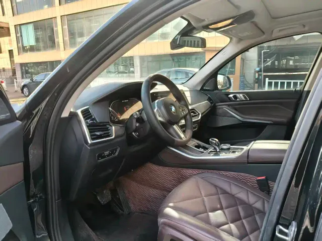 BMW X5 — Фото автомобиля 7