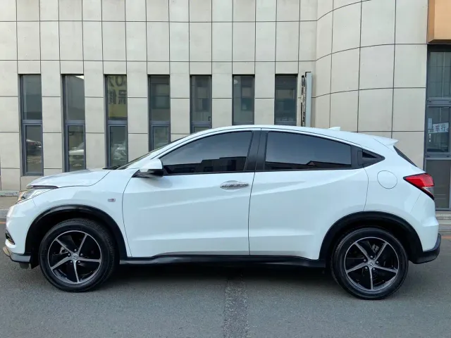 Honda Vezel — Фото автомобиля 16