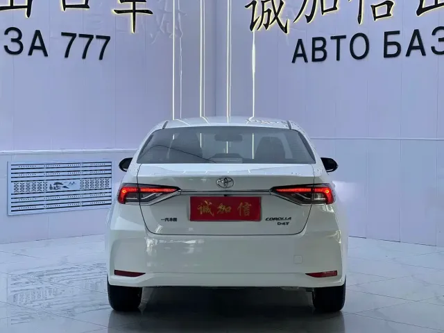 Toyota Corolla — Фото автомобиля 5