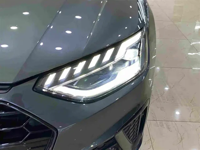 Audi A4L — Фото автомобиля 4