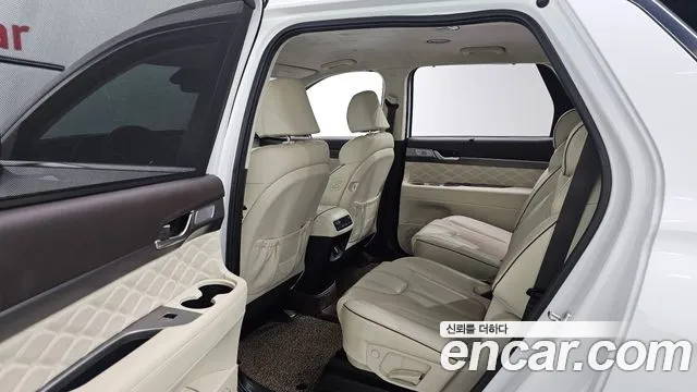 Hyundai Palisade — Фото автомобиля 18