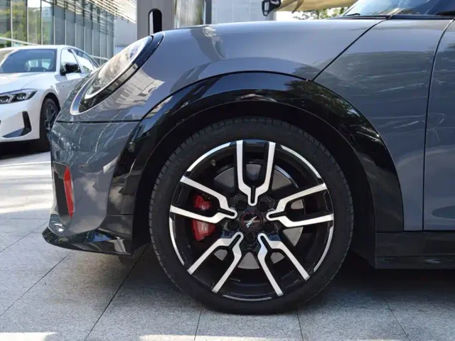 MINI John Cooper Works — Фото автомобиля 14