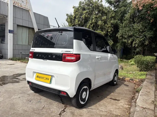 Wuling Hongguang Mini EV — Фото автомобиля 5