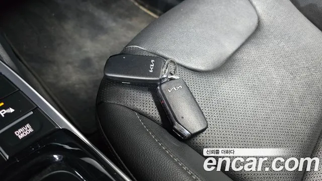 Kia Niro Niro Plus Air — Фото автомобиля 29