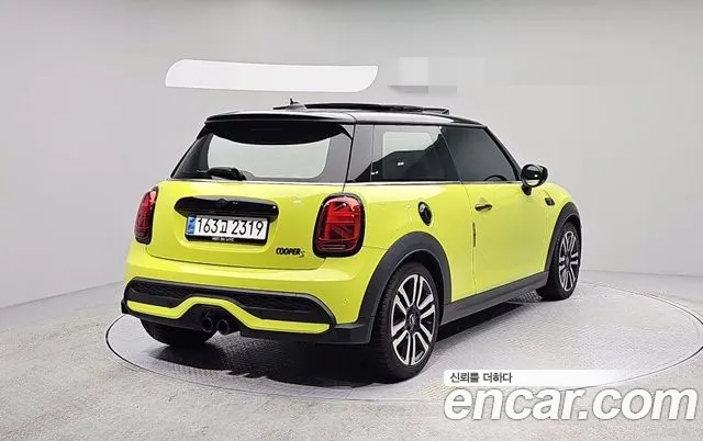 Mini Cooper — Фото автомобиля 2