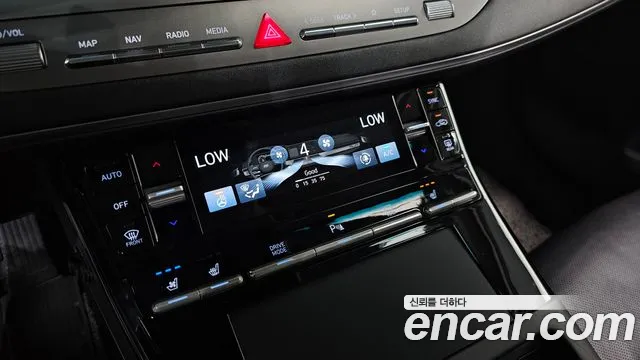 Hyundai Grandeur Grandeur (New) — Фото автомобиля 22