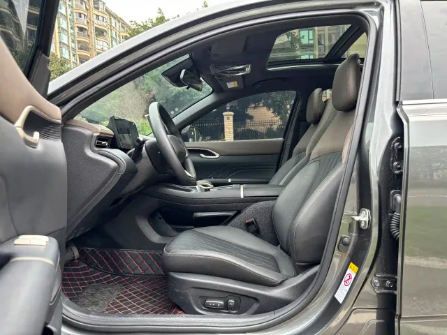 Changan Eado — Фото автомобиля 8
