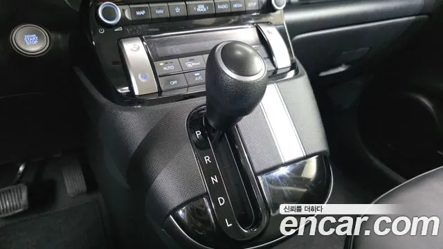 Hyundai Casper — Фото автомобиля 12