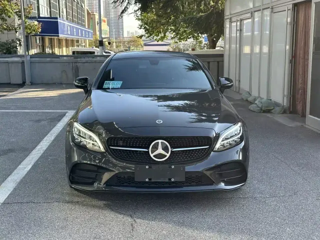Mercedes-Benz C-Class — Фото автомобиля 2