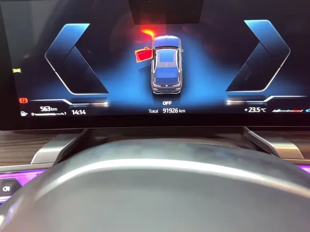 BMW 7 Series — Фото автомобиля 8
