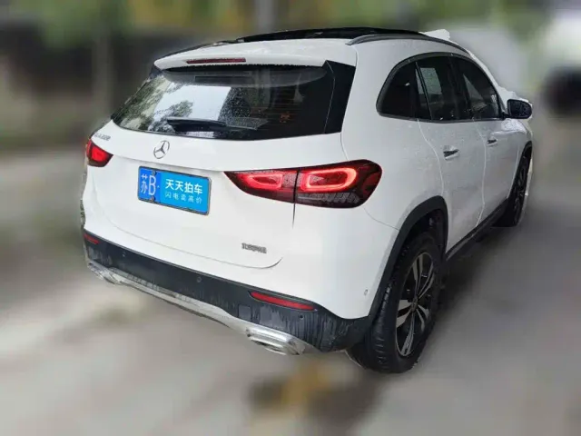 Mercedes-Benz GLA-Class — Фото автомобиля 2