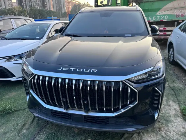 Jetour X70 Plus — Фото автомобиля 2