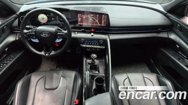 Hyundai Avante CN7 — Фото автомобиля 10