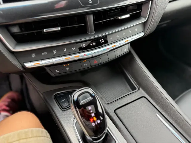 Cadillac CT5 — Фото автомобиля 16