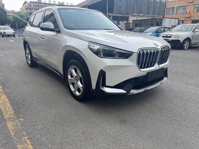 BMW X1 — Фото автомобиля 2