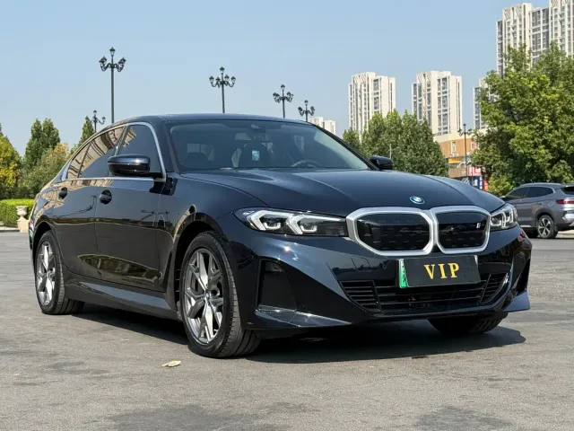 BMW i3 — Фото автомобиля 3