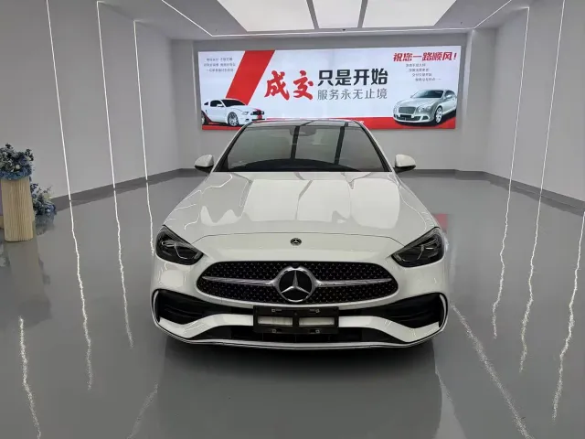 Mercedes-Benz C-Class — Фото автомобиля 2
