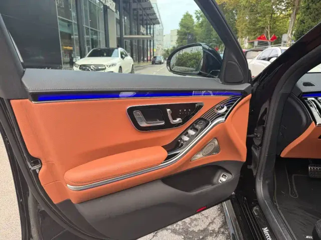 Mercedes-Benz S-Class — Фото автомобиля 9
