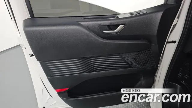 Hyundai Staria — Фото автомобиля 14