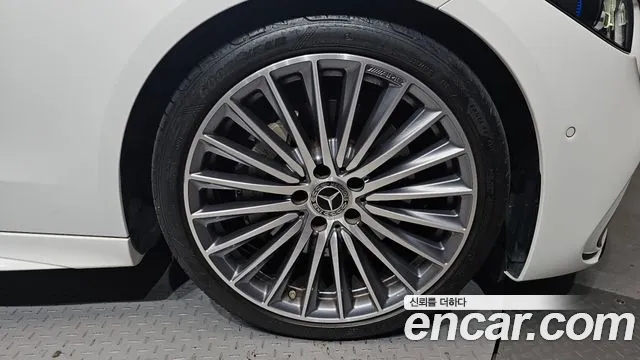 Mercedes-Benz C-Class — Фото автомобиля 21