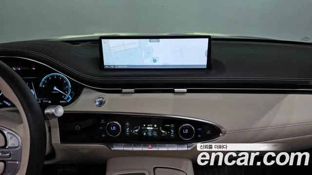 Genesis GV70 — Фото автомобиля 19