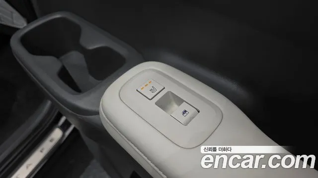 Hyundai Santa Fe MX5 — Фото автомобиля 27