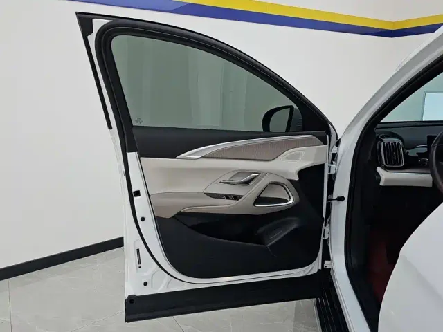 BYD Song Pro — Фото автомобиля 7