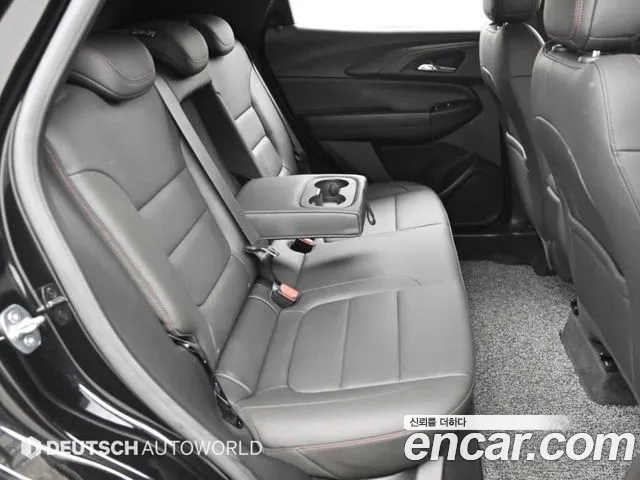 Chevrolet Trailblazer — Фото автомобиля 12