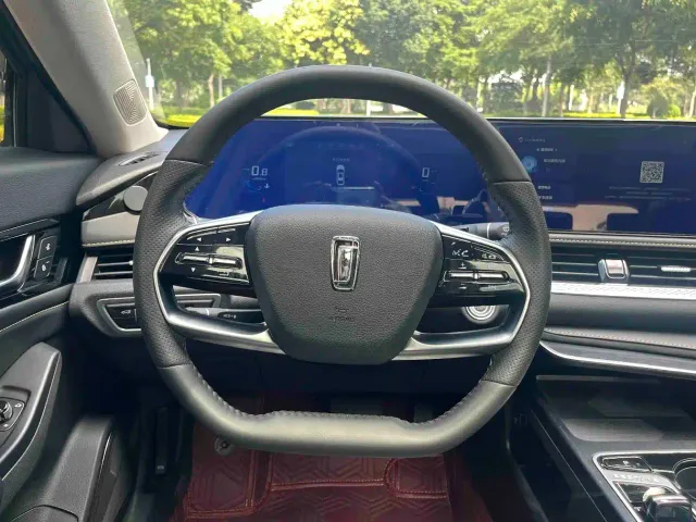 Bestune B70 — Фото автомобиля 14