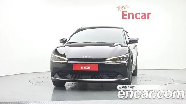 Kia EV6 — Фото автомобиля 3