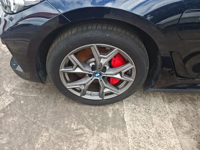 BMW i3 — Фото автомобиля 22