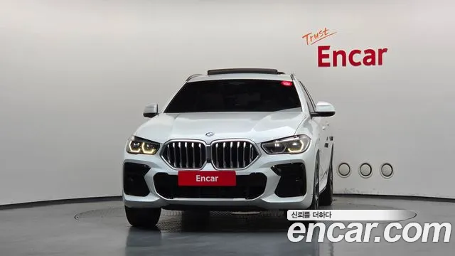 BMW X6 xDrive40i M Sport — Фото автомобиля 3