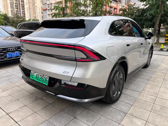 Xpeng G7 — Фото автомобиля 5