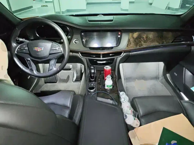 Cadillac CT6 — Фото автомобиля 10