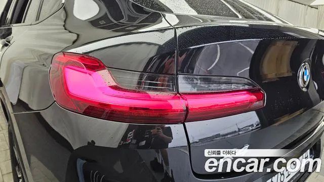 BMW X4 xDrive20i M Sport — Фото автомобиля 23