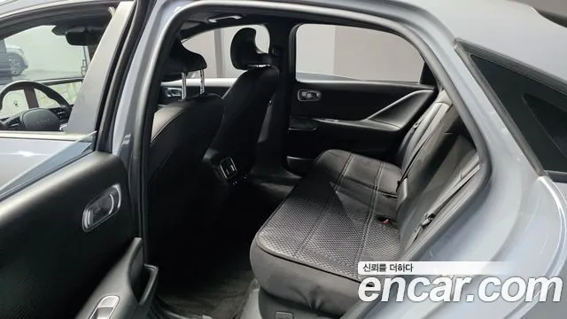 Hyundai Ioniq 6 — Фото автомобиля 16