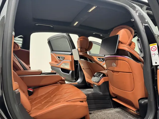 Mercedes-Benz Maybach S-Class — Фото автомобиля 9