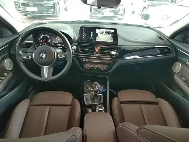 BMW 1 Series — Фото автомобиля 9