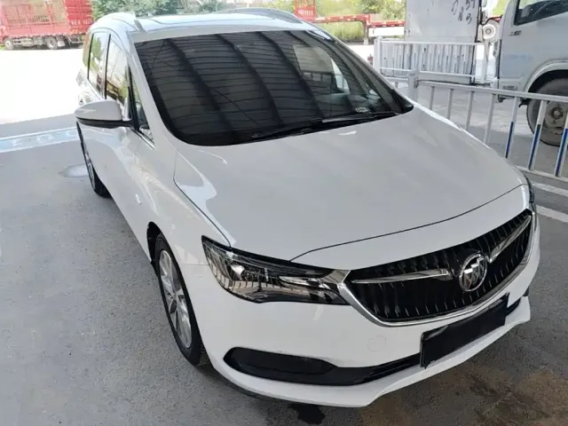 Buick Buick GL6 2021 323T Mild Hybrid Connected Luxury — Фото автомобиля 3