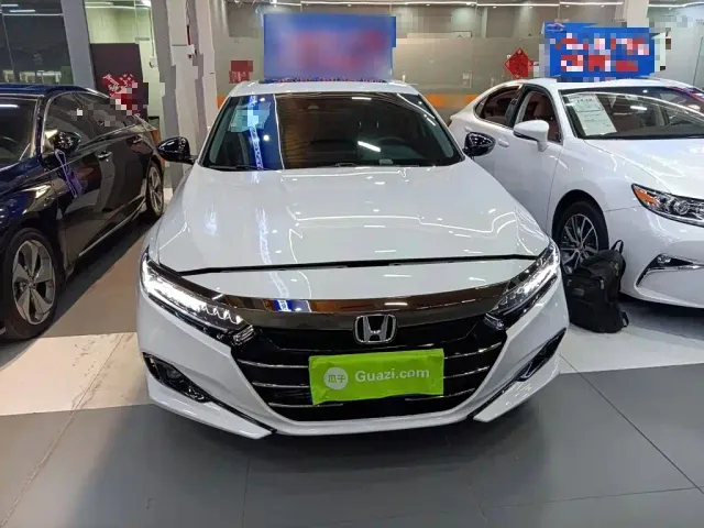 Honda Accord — Фото автомобиля 2