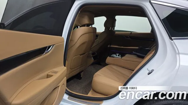 Genesis G80 Бензин 2.5 турбо AWD — Фото автомобиля 15