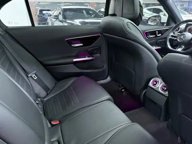 Mercedes-Benz C-Class — Фото автомобиля 14