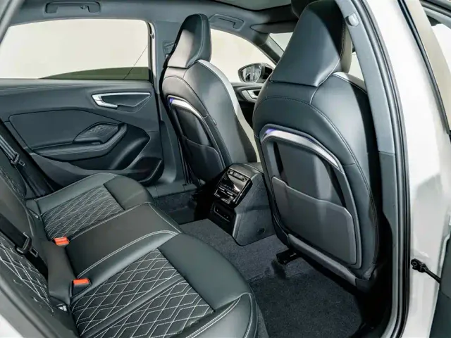 Audi A5L — Фото автомобиля 21