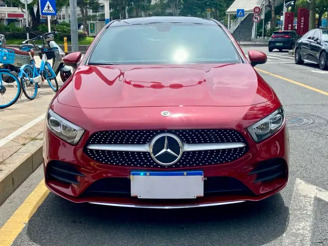 Mercedes-Benz A-Class — Фото автомобиля 2