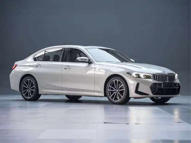 BMW 3 Series — Фото автомобиля 6