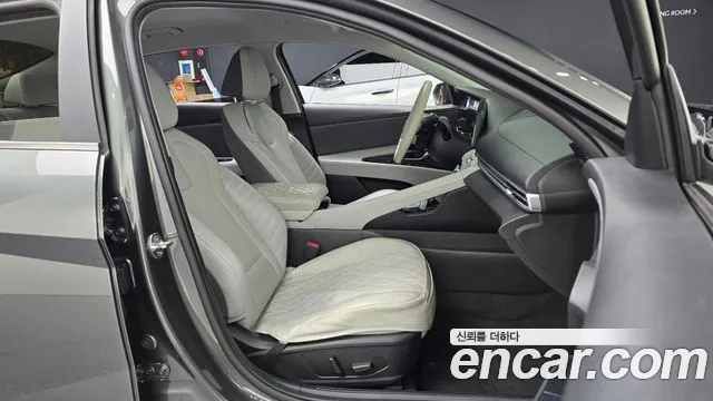 Hyundai Avante CN7 — Фото автомобиля 25