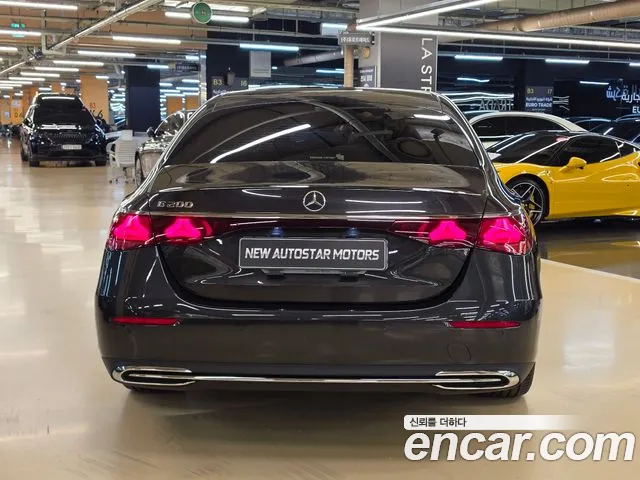 Mercedes-Benz E-Class W214 — Фото автомобиля 3