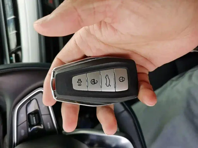 Geely Jiaji — Фото автомобиля 8
