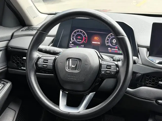 Honda Accord — Фото автомобиля 5