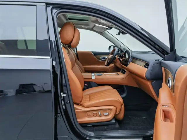 GAC Trumpchi Xiangwang S9 — Фото автомобиля 23